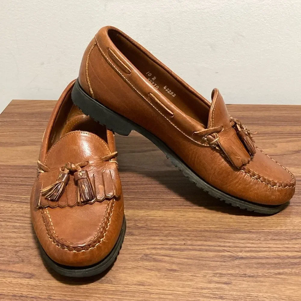 Allen Edmonds Nashua Classic Tassel Mens Leather Loafer in Cognac. Size 10D.